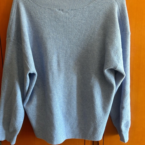 Nine West Womens V-Neck Sweater - Picture 3 of 5